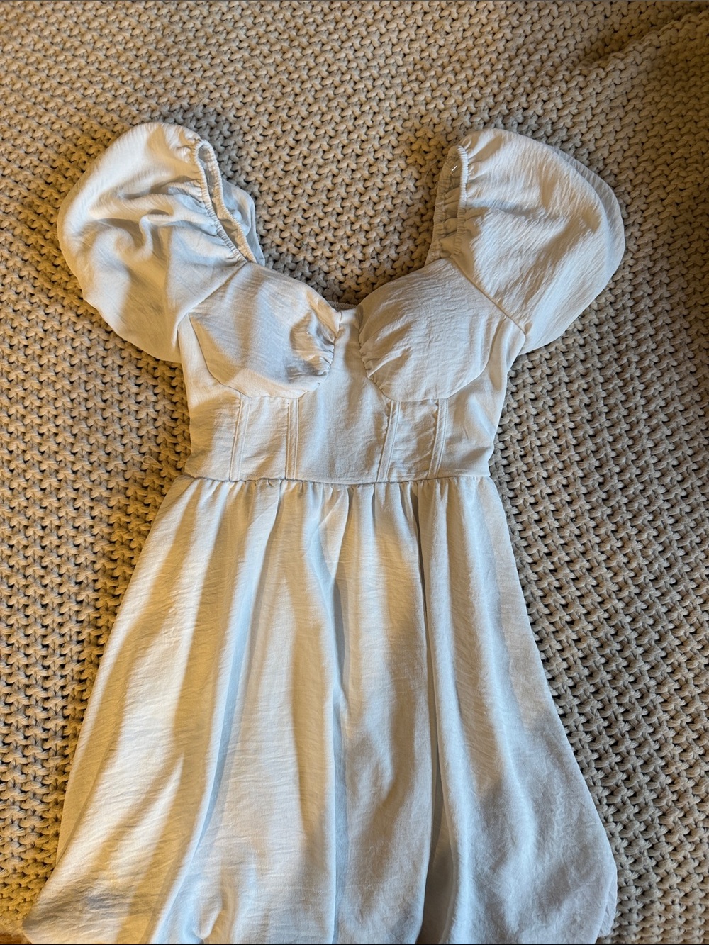 Women's White Puff-Sleeve Mini Dress with Sweetheart Bodice